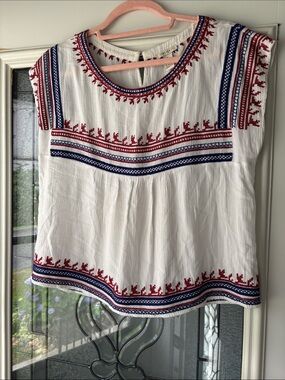 Forever 21 White Embroidered Cap-Sleeve Tunic - Red & Blue